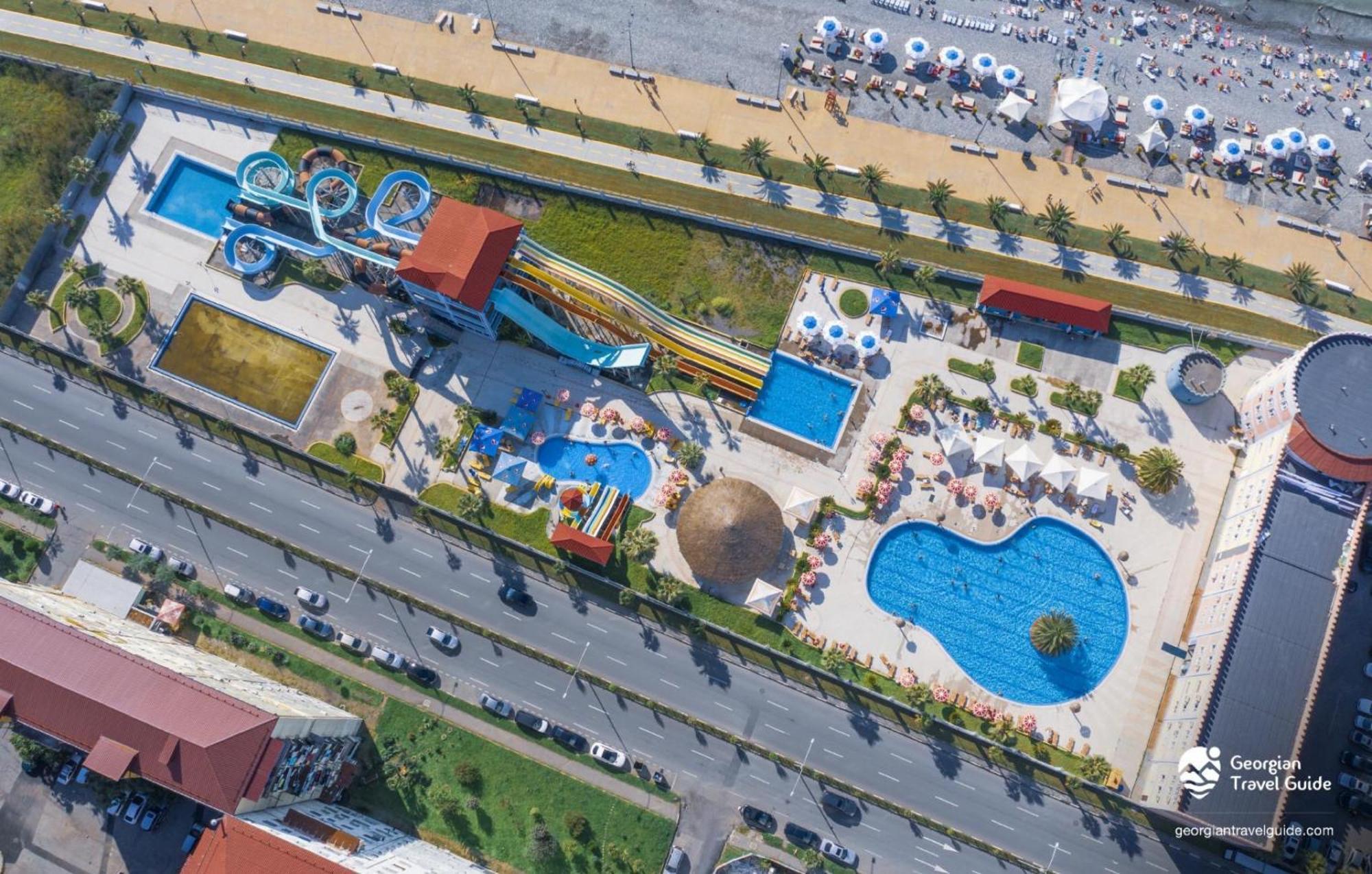 Orbi City Sea View Aparthotel Batumi Ngoại thất bức ảnh