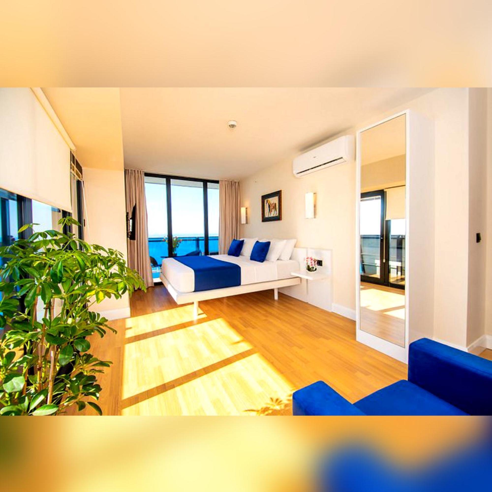 Orbi City Sea View Aparthotel Batumi Ngoại thất bức ảnh