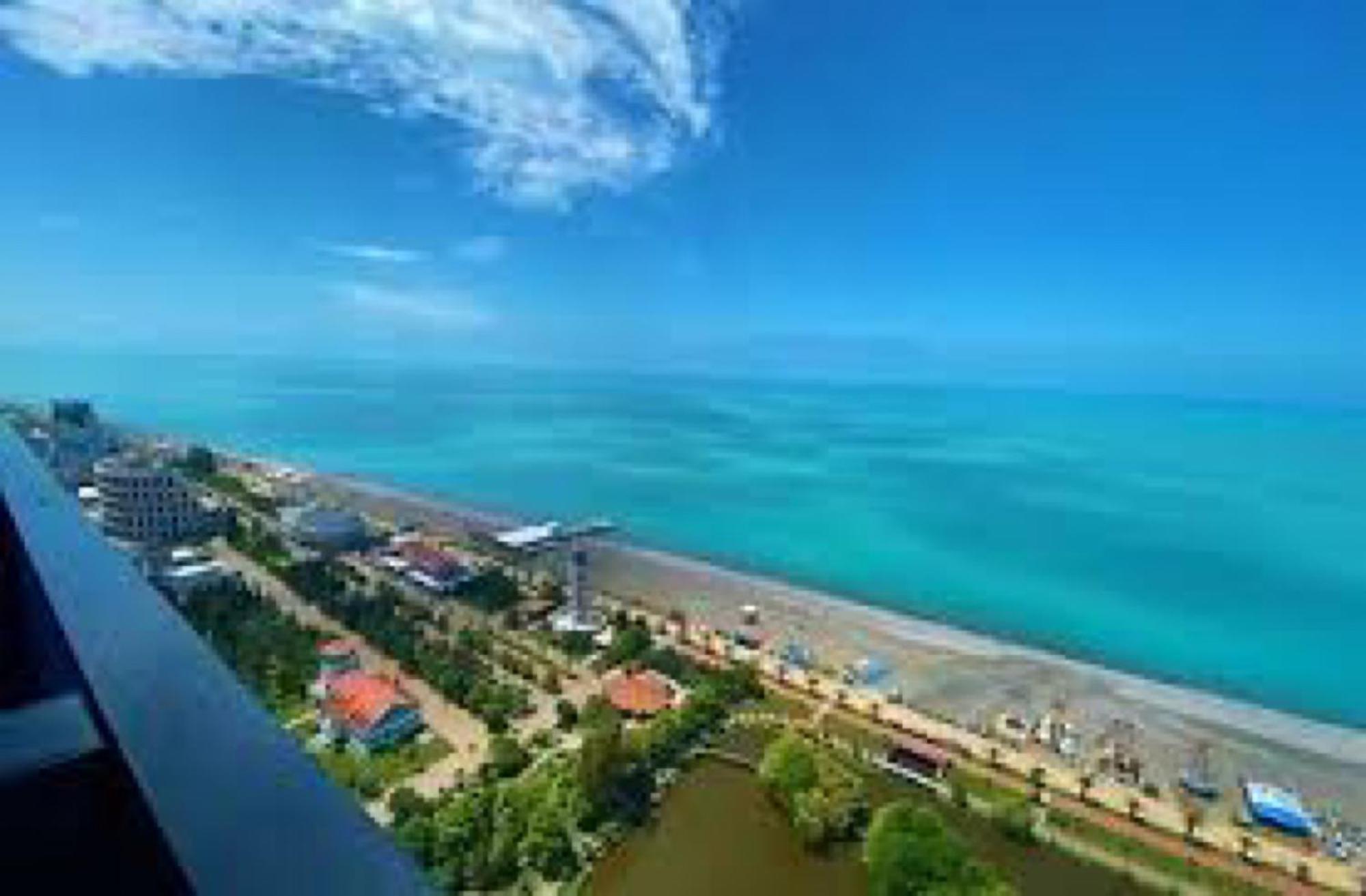 Orbi City Sea View Aparthotel Batumi Ngoại thất bức ảnh