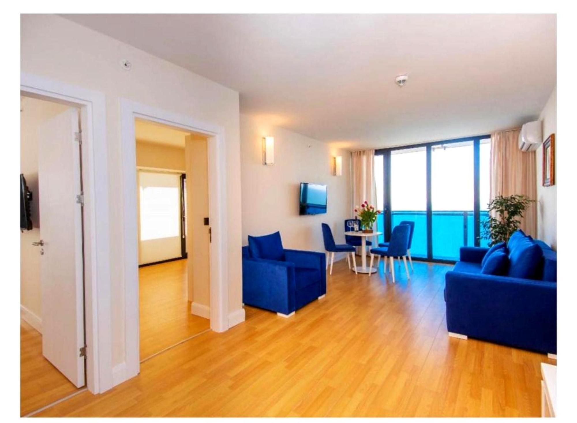 Orbi City Sea View Aparthotel Batumi Ngoại thất bức ảnh